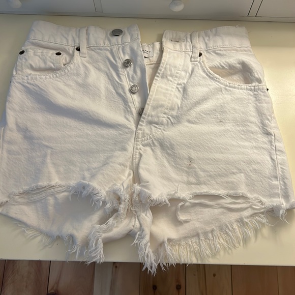 White zara shorts - Picture 1 of 3